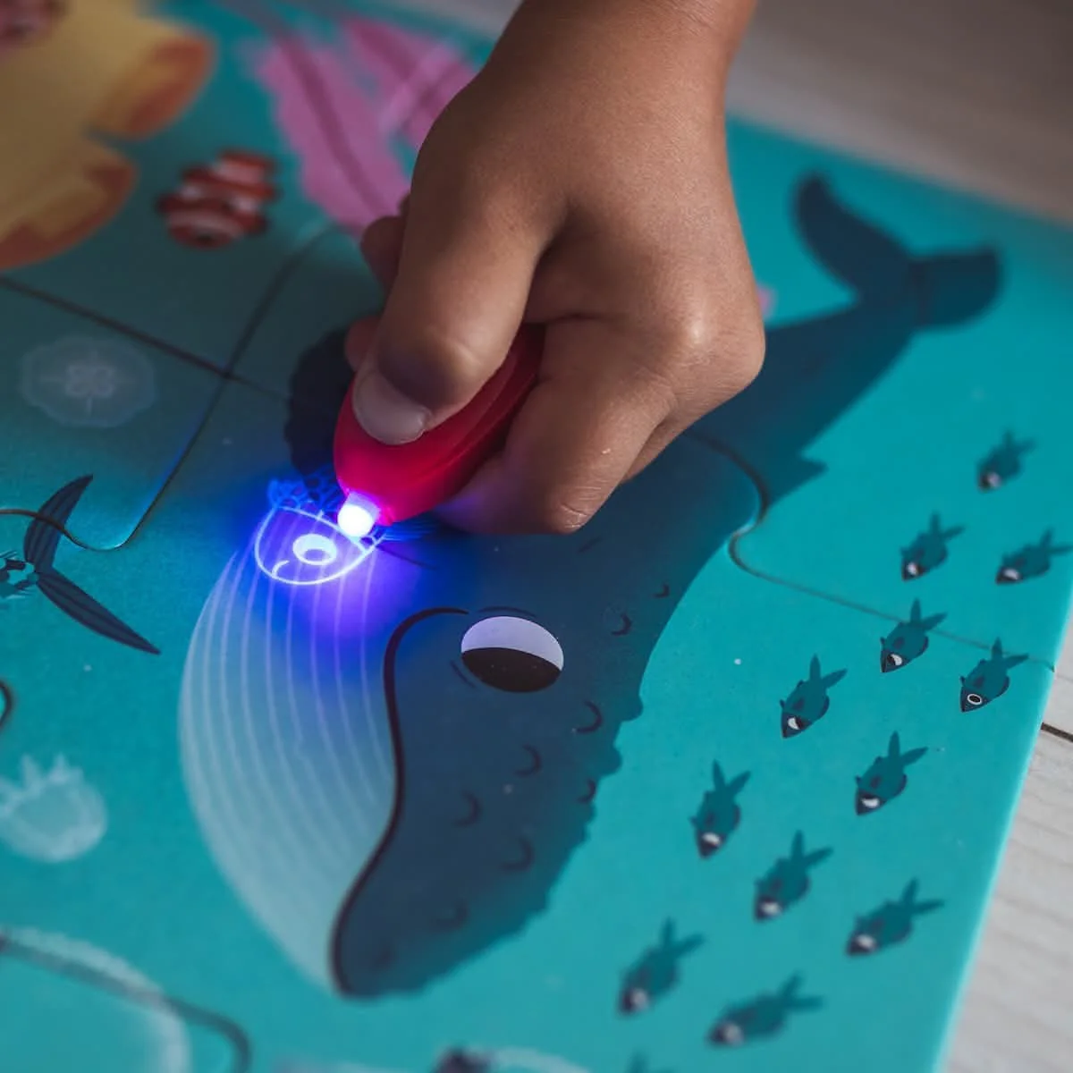 Puzzle lampe magique - L'océan (24 pcs) – Image 4